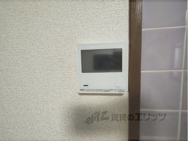 その他設備　給湯器リモコン