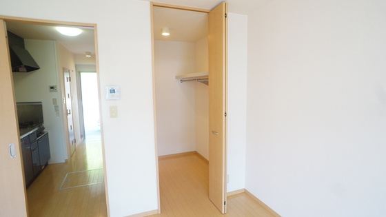 収納　ウォークインクローゼット