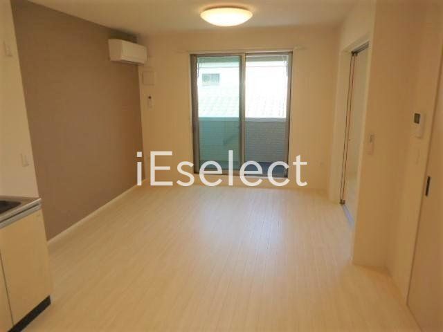 居室・リビング　明るくキレイなリビングルーム♪