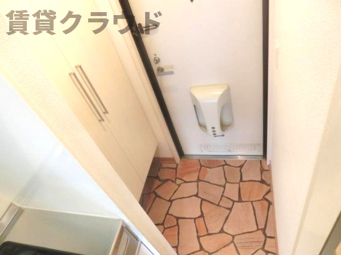 玄関　ゆったりとした玄関です