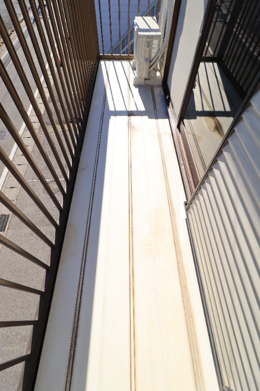 バルコニー　図面と現状に相違がある場合には現状を優先