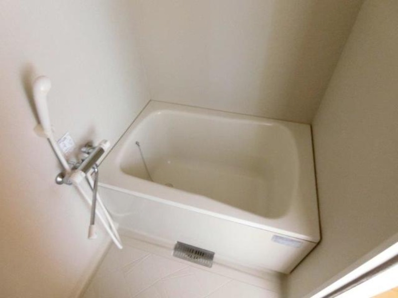 バス・シャワールーム　図面と現状に相違がある場合には現状を優先