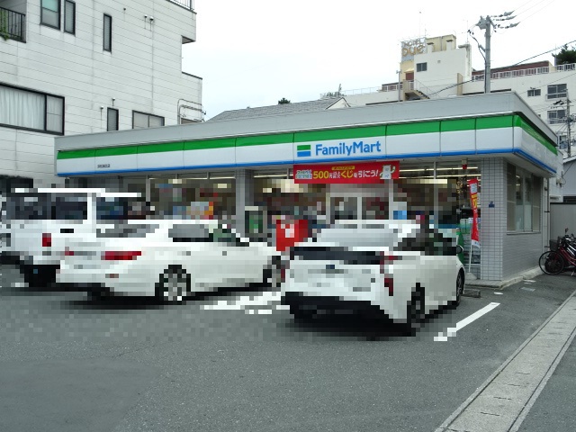 コンビニ　ファミリーマート浜松城北店（コンビニ）まで464m