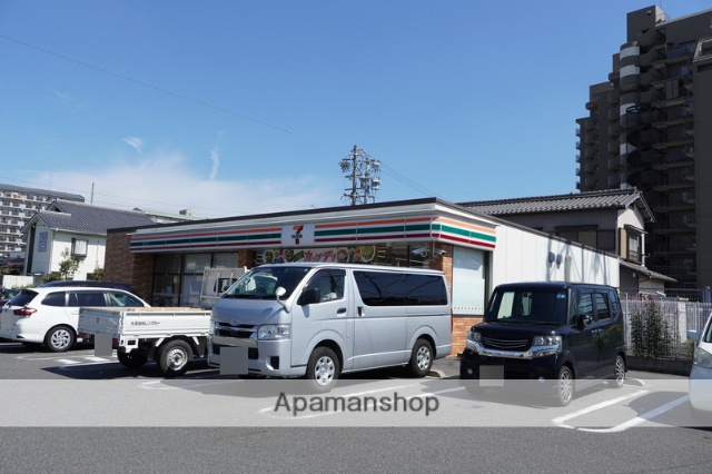 コンビニ　セブンイレブン稲沢長野１丁目店（コンビニ）まで233m