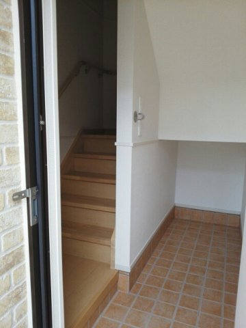 玄関　落ち着いた玄関です