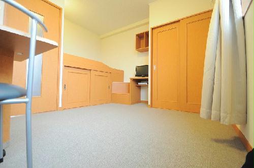 洗面設備　折りたたみ可能テーブル付き