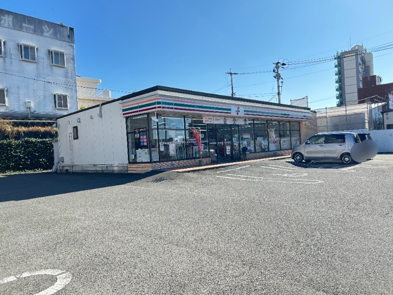 コンビニ　セブン-イレブン 串木野浜ケ城店（コンビニ）まで540m