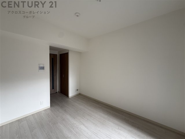 居室・リビング　洋室広めの新築！