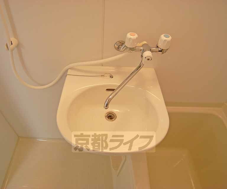 洗面設備　洗面台ございます。