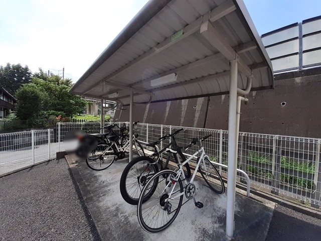 その他共有部分　☆屋根付き駐輪場☆