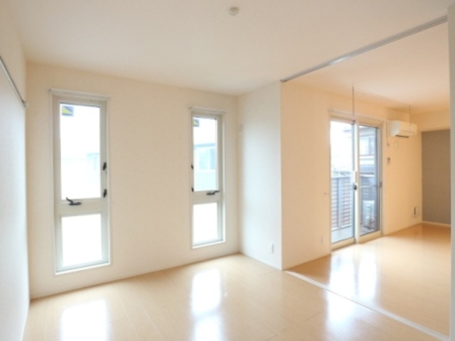 その他部屋・スペース　南側洋室