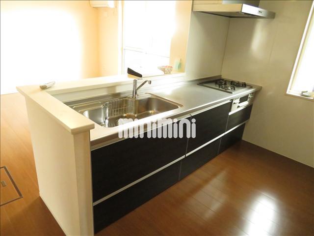 キッチン　広いキッチンスペース。