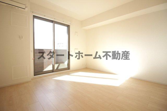 居室・リビング　ゆったりとした居間です