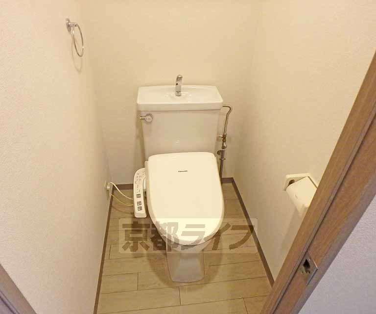 トイレ　清潔感のあるトイレです。