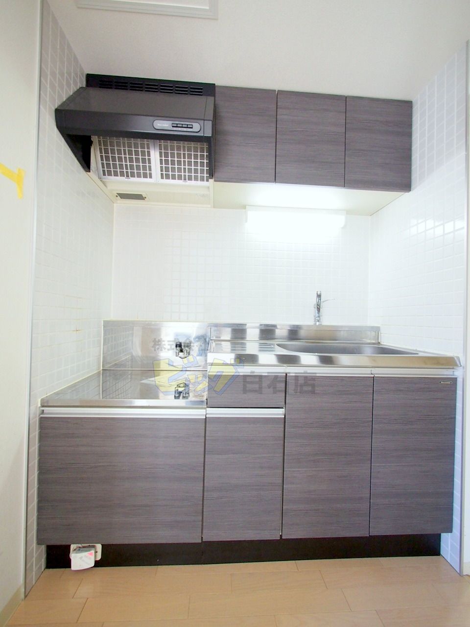 キッチン　広々ウォークインクローゼット完備しています♪