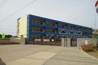 小学校　平井小学校（小学校）まで790m