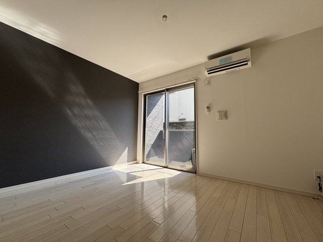 居室・リビング　※同シリーズ参考写真