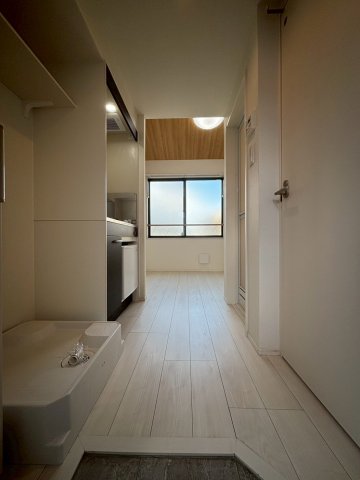 玄関　別号室イメージの為、現状を優先致します。