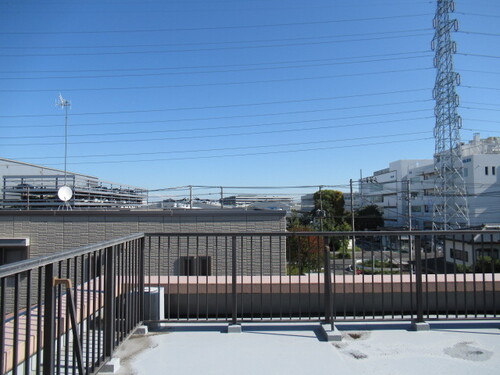 バルコニー　ルーフバルコニー