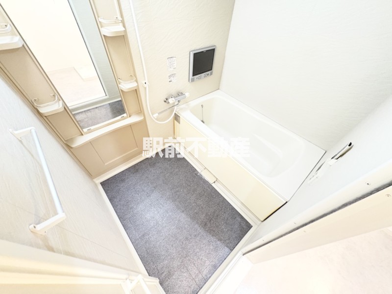 バス・シャワールーム　浴室ＴＶ付☆