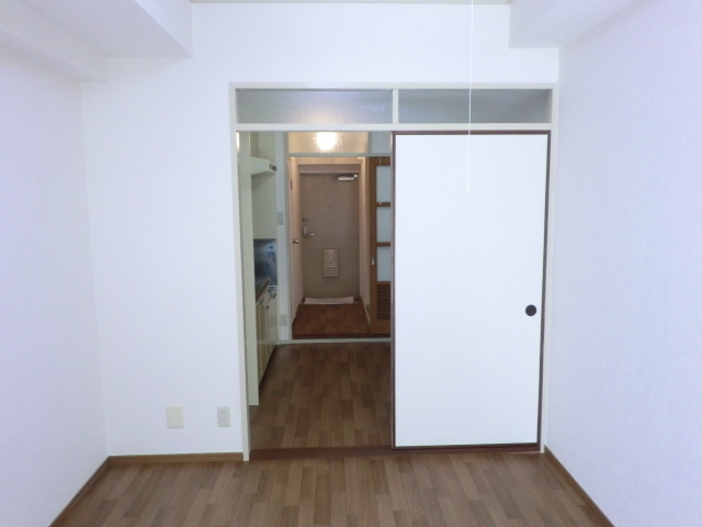 居室・リビング　キレイです