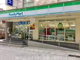 コンビニ　ファミリーマート那覇松山一丁目店（コンビニ）まで286m