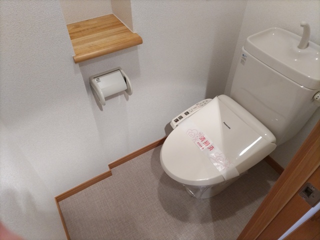 トイレ　洗浄便座※同タイプ参考写真