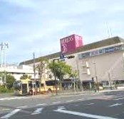 ショッピングセンター　港南台バーズ（ショッピングセンター）まで608m