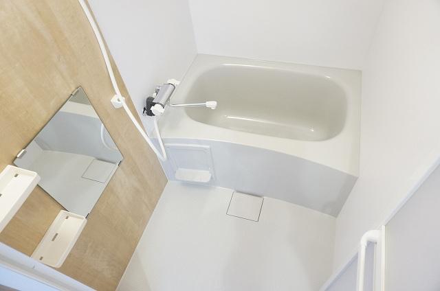 バス・シャワールーム　浴室