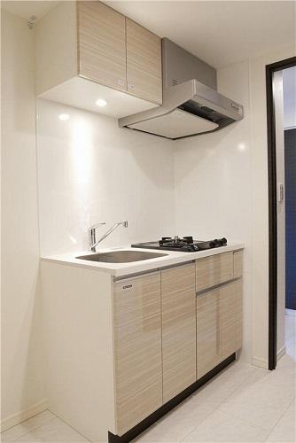 キッチン　コンパクトなキッチンで掃除もラクラク