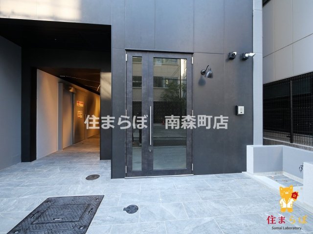 エントランス　「暮らしの設計図は、ここから始まります。」