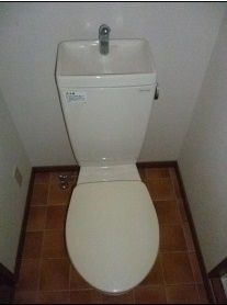 トイレ　※別号室参考写真