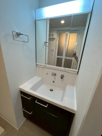 洗面設備　洗面所です