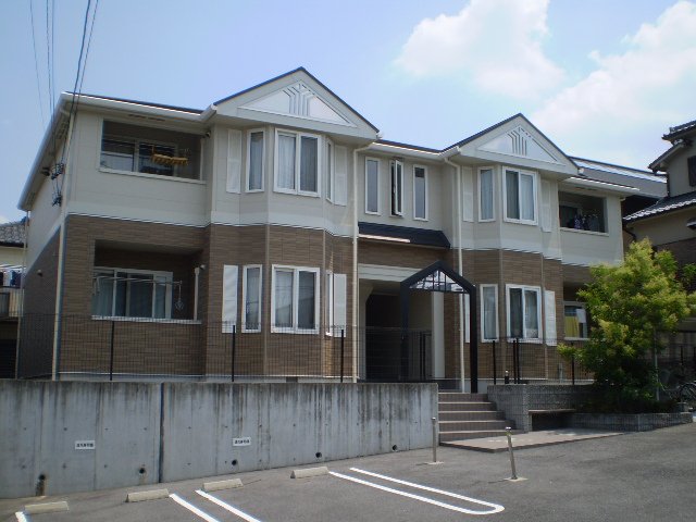 建物外観　外観写真（昼）