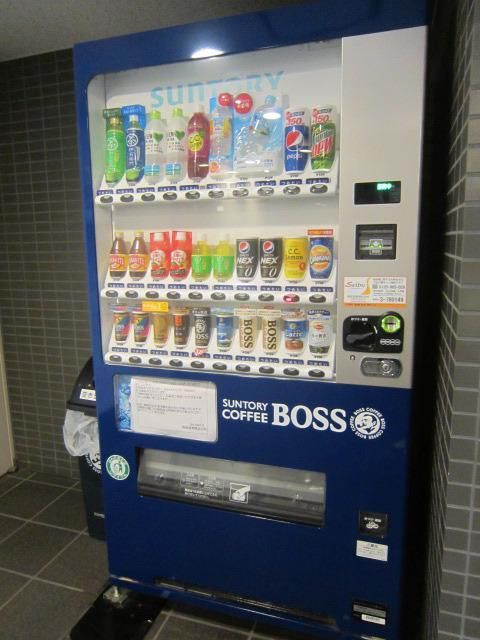 ロビー　★ロビーに自動販売機ございます★