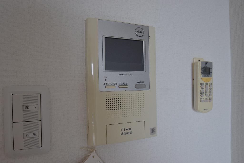 セキュリティ　カメラ付インターホン