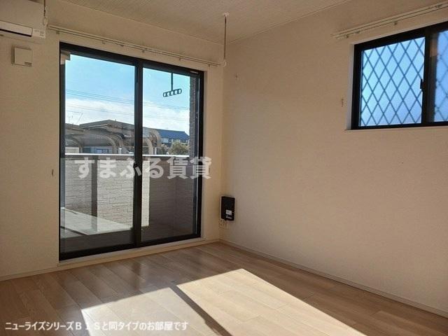 居室・リビング　同仕様　同施工会社　リビング