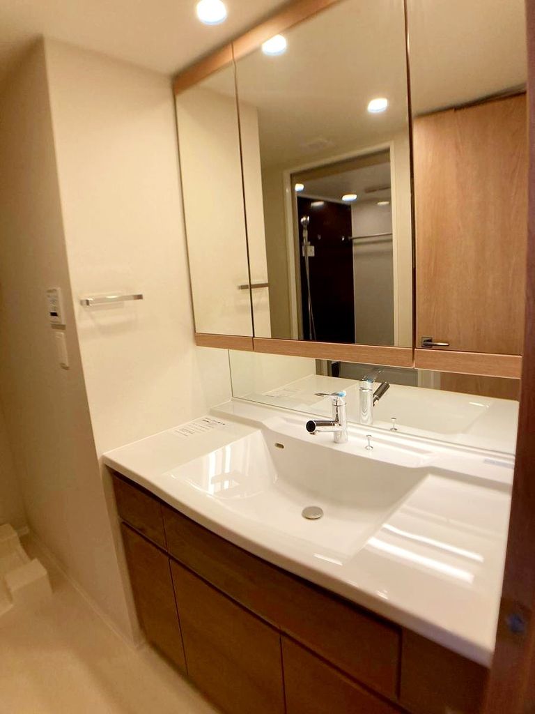 洗面設備　洗面所