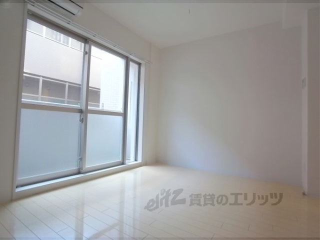 居室・リビング　居室