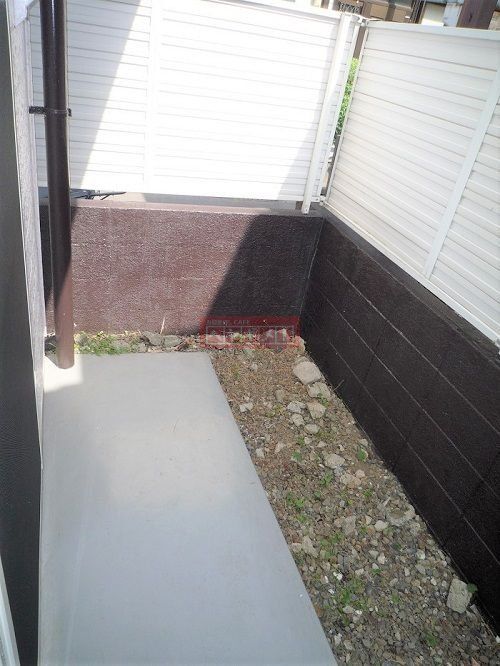 バルコニー　ｘ