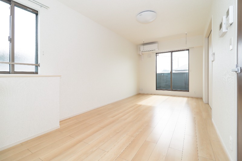 居室・リビング　図面と現状に相違がある場合には現状を優先