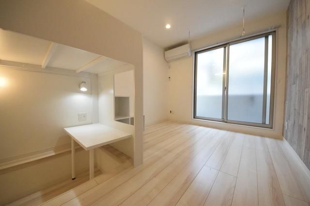 居室・リビング　リビング