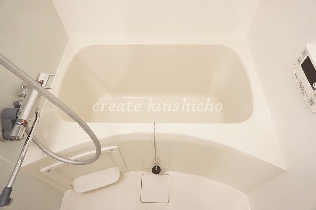 バス・シャワールーム　バスルーム