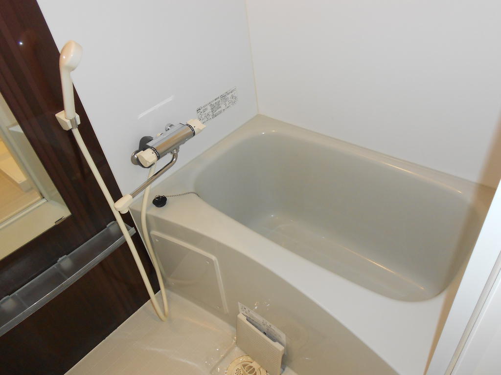 バス・シャワールーム　同タイプ同モデルを使用