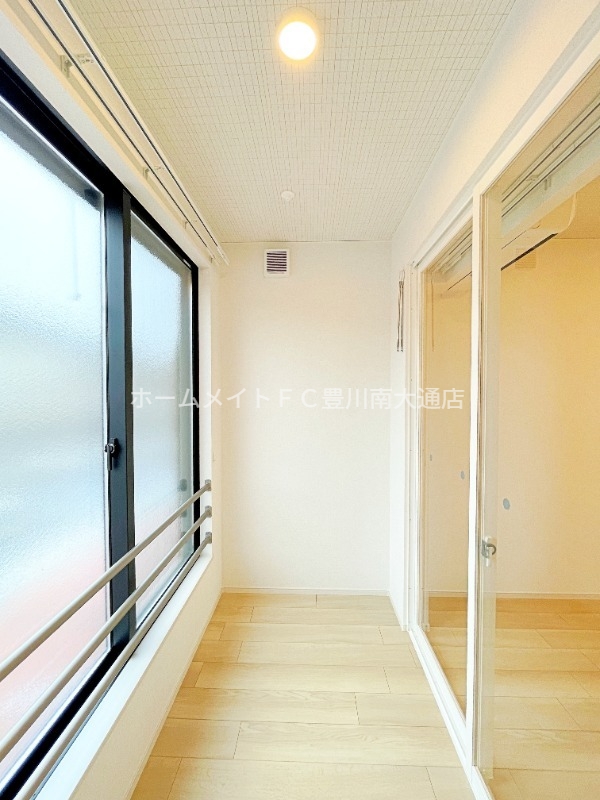 バルコニー　同型完成モデル