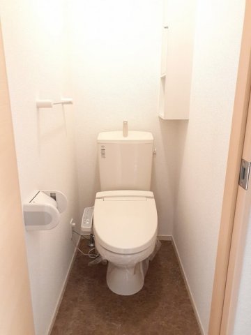 トイレ　シンプルで使いやすいトイレです
