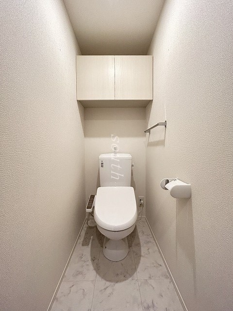 トイレ　ウォシュレット付きのトイレ