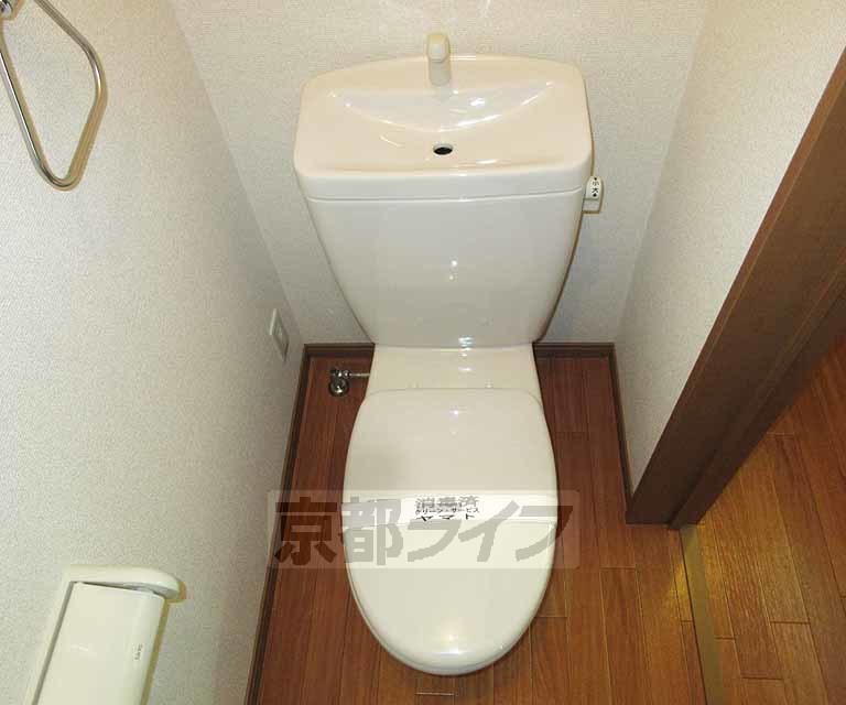 トイレ　清潔なトイレです。