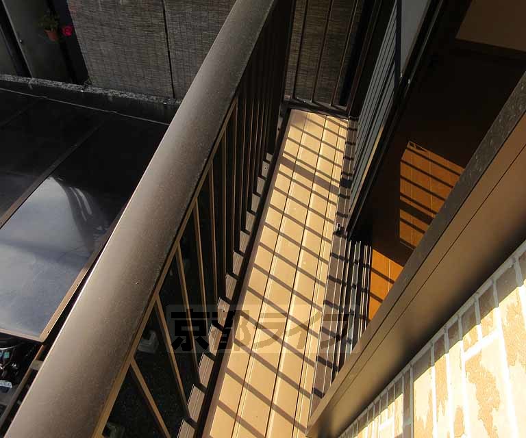 バルコニー　とっても日当りの良いバルコニーです。