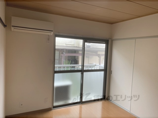 居室・リビング　洋室